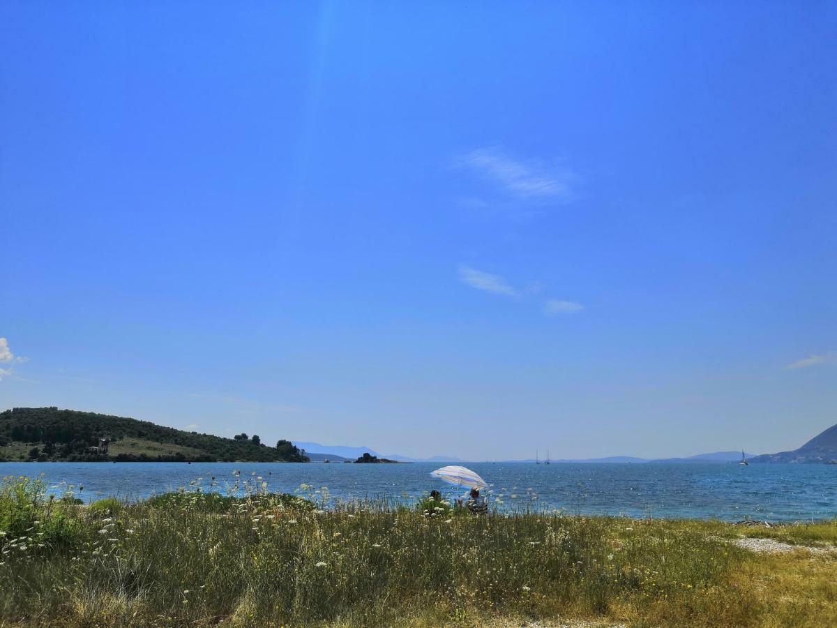 Bikini Apartments Kariótai Kültér fotó