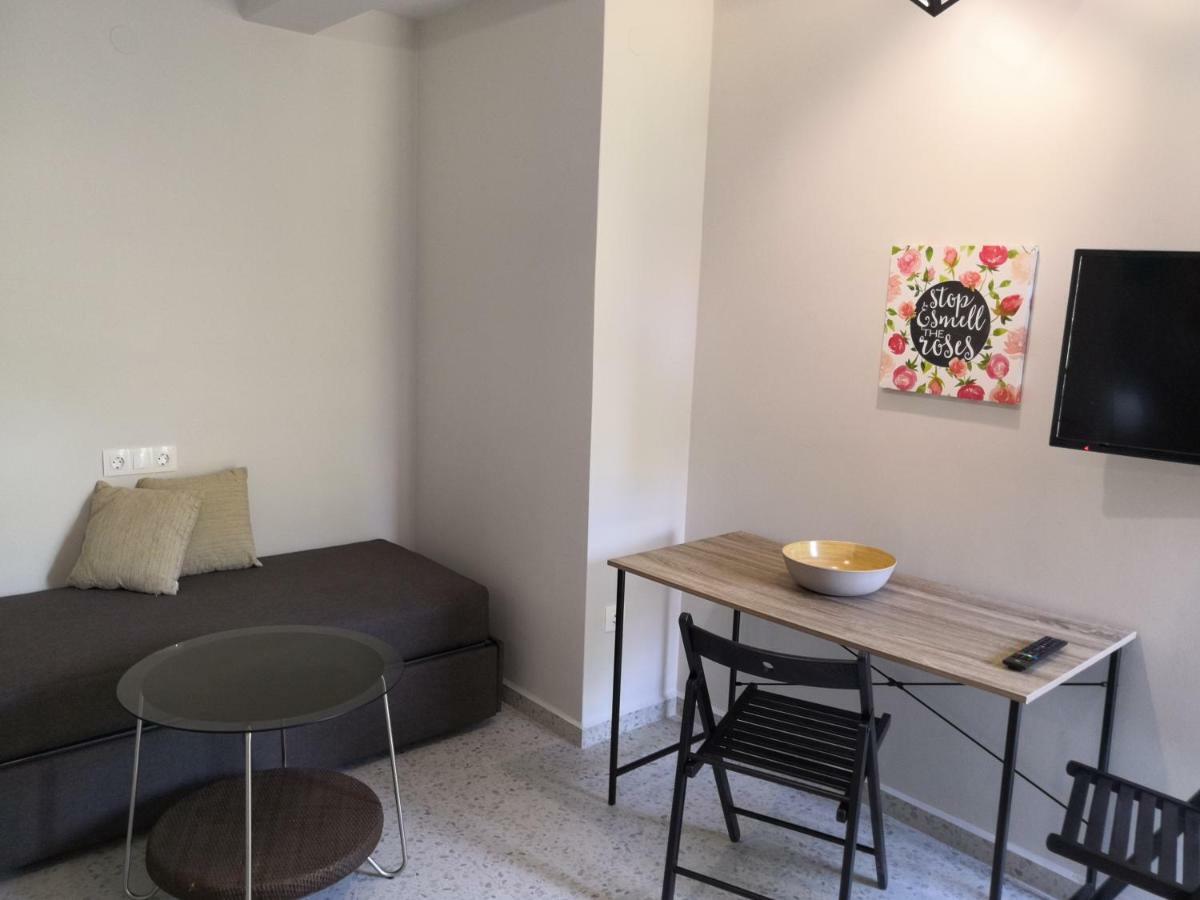 Bikini Apartments Kariótai Kültér fotó